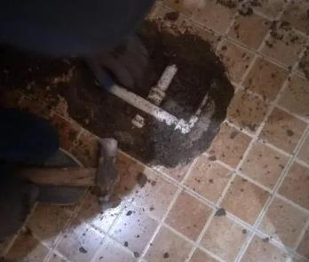 鸠江卫生间漏水维修公司为您分享下卫生间渗水如何处理及注意事项